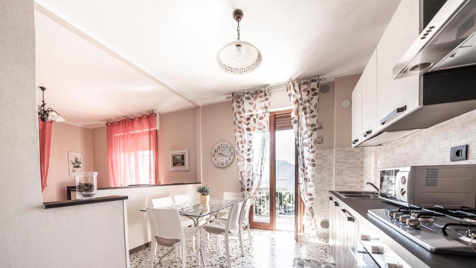 Brezza Di Lago Costa Volpino Exterior photo